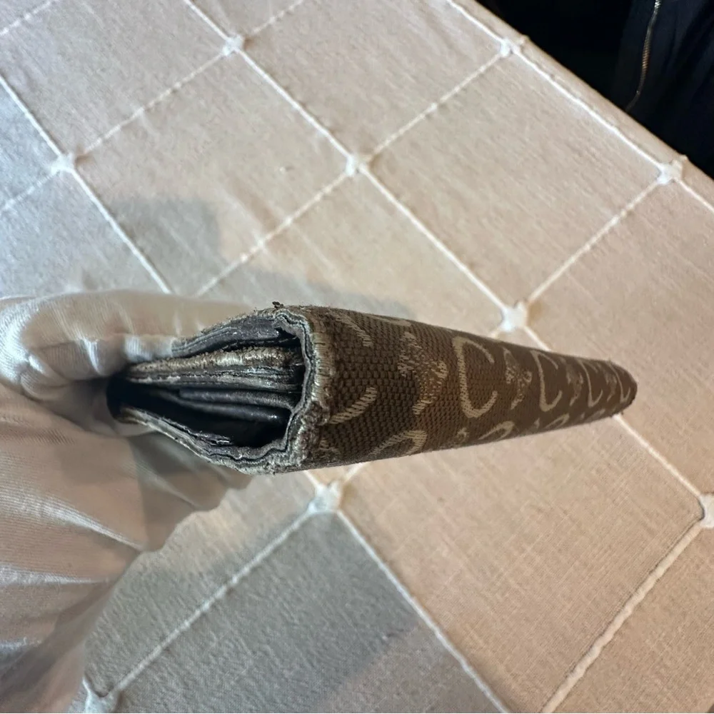 Celine | Green Vintage Classic Print Canvas Trifold Wallet - Picture 11 of 12